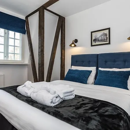 Heritage House Apartament *
