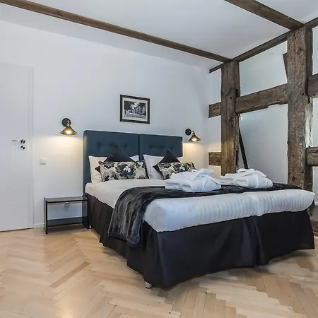 Heritage House Apartament *